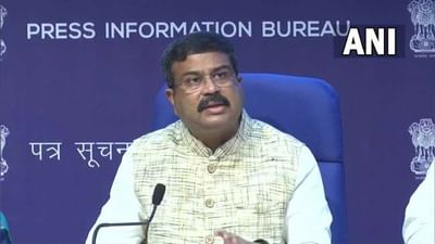 Central cabinet: ધોરણ 6 થી 8માં વ્યવસાયિક શિક્ષણ ઉપર મૂકાશે ભાર, સરકારી શાળામાં પણ હવેથી હશે પ્લે સ્કૂલ