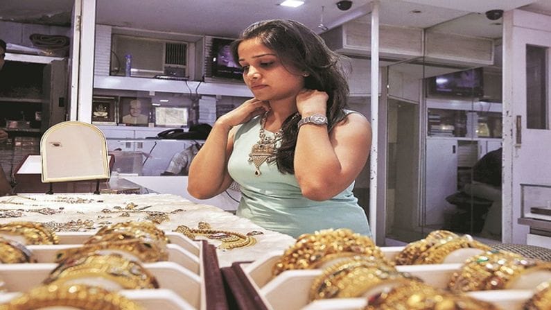 Gold Price Today : સોનુ ફરી મોંઘુ થઇ રહ્યું છે , જાણો આજના દુબઈ સહીત દેશ વિદેશના સોનાના ભાવ
