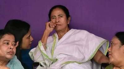 બંગાળના એક પ્રોફેસરે સોશિયલ મીડિયા પર મુખ્યમંત્રીની હત્યા કરવાની ઈચ્છા વ્યક્ત કરી, પોલીસે કરી અટકાયત