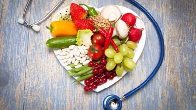 Monsoon Tips : ચોમાસામાં અવનવી વાનગીઓની મજા માણતા આ વાતને અવગણશો નહીં