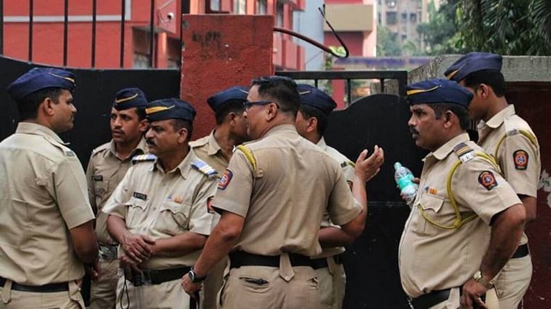Maharashtra: મુંબઈની થાણે કોર્ટે ખંડણીના કેસમાં 'પત્રકાર' સામે બિનજામીનપાત્ર ધરપકડ વોરંટ કર્યું જારી