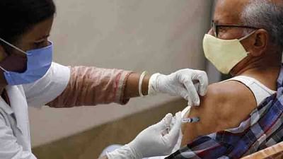 Corona Vaccination: દેશમાં વેક્સિનેશનની ગતિમાં વધારો, 50 ટકા વયસ્કોને લાગી ચૂક્યો છે રસીનો પ્રથમ ડોઝ