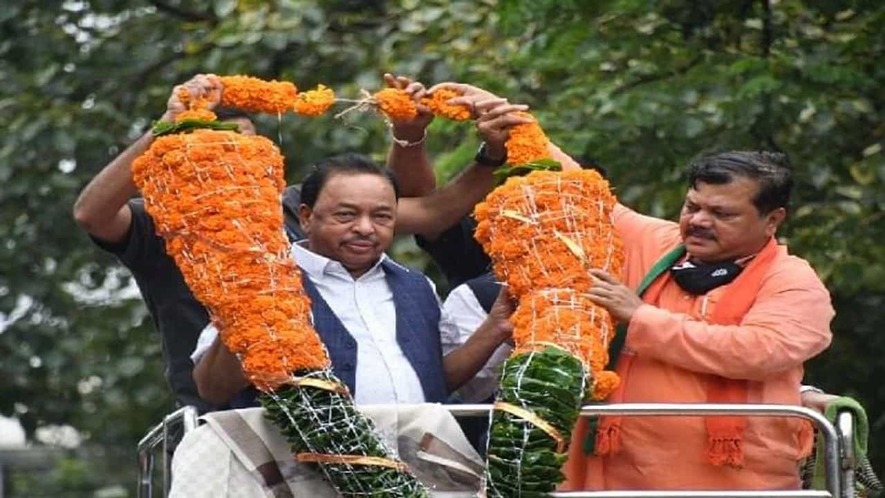 Mumbai : નારાયણ રાણેની જન આશીર્વાદ યાત્રા માં કોરોના નિયમોનો ભંગ, ભાજપના કાર્યકરો સામે FIR દાખલ