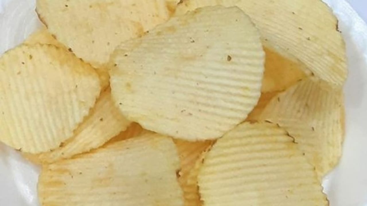 સાવધાન : બટાકાની બ્રાન્ડેડ વેફર્સમાં જોવા મળ્યું સોડિયમનું વધારે પ્રમાણ નોતરી શકે છે આ ગંભીર રોગ, સીઇઆરસીનો ખુલાસો