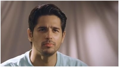 'શેરશાહ કી દાસ્તાન' બતાવીને Captain Vikram Batra ને આપી શ્રદ્ધાંજલિ, હૃદયસ્પર્શી છે આ વિડીયો