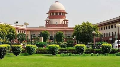 શાળાઓ ખોલાવવા ધોરણ 12નો વિદ્યાર્થી પહોંચ્યો સુપ્રીમ કોર્ટ, અરજી દાખલ કરી જણાવ્યુ કઇ મુશ્કેલીઓનો સામનો કરી રહ્યા છે બાળકો