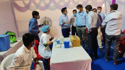 Surat: કોરોના વેક્સિનના બીજા ડોઝ માટે 90 હજાર શહેરીજનો લાપરવાહ