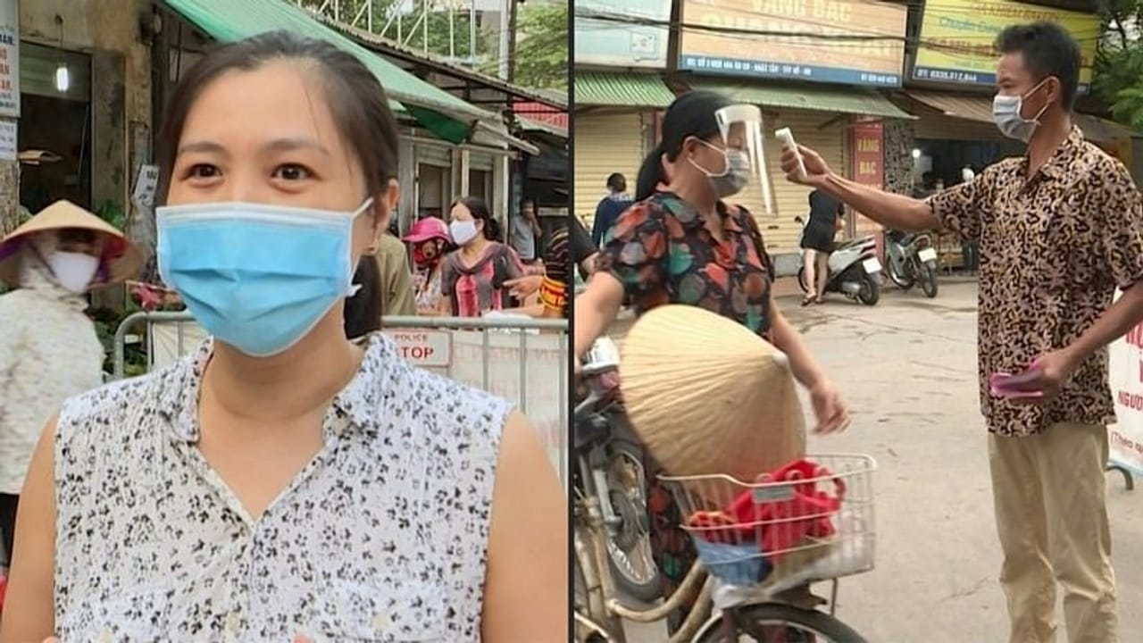 વિયેતનામમાં કોરોનાને નિયંત્રિત કરવા માટે સરકારે કડક કર્યા નિયમો, લોકડાઉન પહેલા લોકોને જીવન જરૂરિયાતની વસ્તુઓ વહેંચવામાં સેના કરી રહી છે મદદ