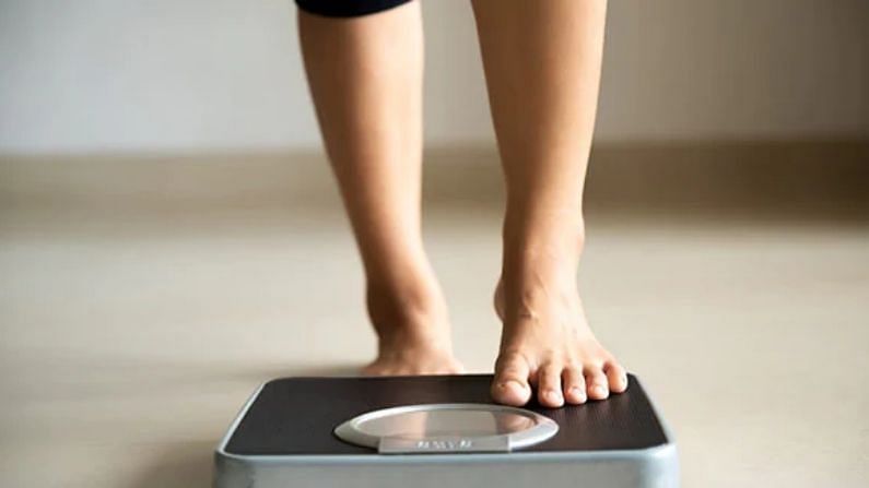 Weight Loss: વજન ઘટાડવા માટે લાઇફસ્ટાઇલમાં કરો આ બદલાવ અને રહો ફિટ