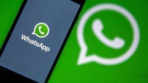આ સરળ સ્ટેપ્સને ફોલોવ કરીને WhatsApp ના માધ્યમથી બુક કરો વેક્સિનેશન સ્લોટ