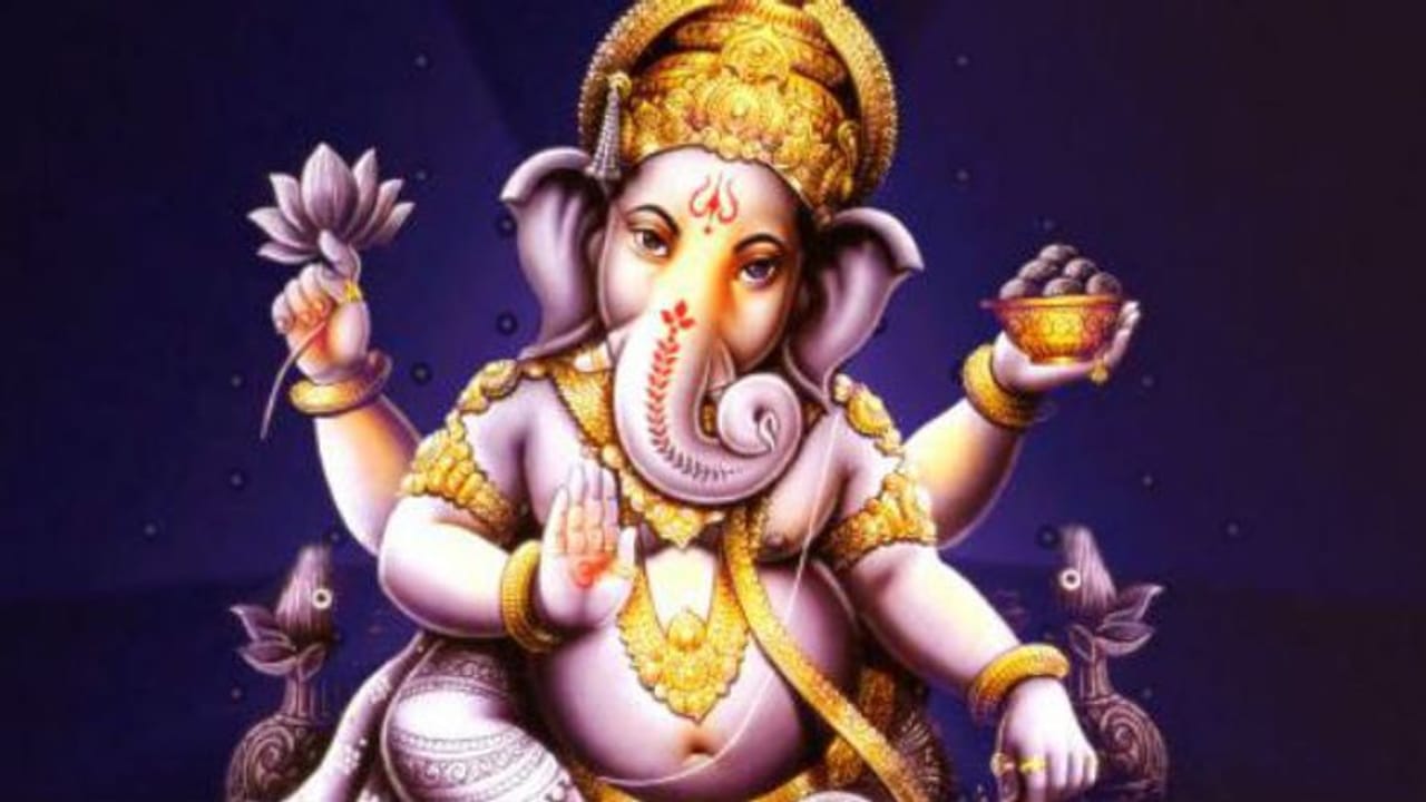 Gujarat : જન્માષ્ટમી અને ગણેશોત્સવની તૈયારીઓ આરંભાઇ, સરકારના નિર્ણયથી ઉત્સાહનો માહોલ Gujarat : જન્માષ્ટમી અને ગણેશોત્સવની તૈયારીઓ આરંભાઇ, સરકારના નિર્ણયથી ઉત્સાહનો માહોલ