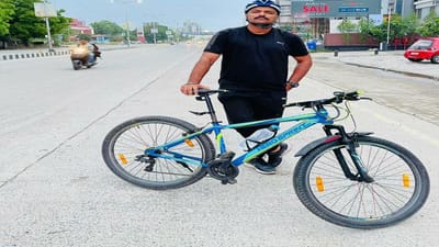 Ahmedabad : એક પોલીસકર્મી 950 KM સાયકલ યાત્રાએ નીકળ્યો, ફિટનેસ પ્રત્યે જાગૃતિ ફેલાવવાનો અભિગમ