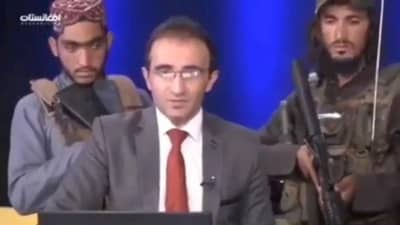 Viral Video : ન્યુઝ એન્કરે તાલિબાનીઓના ગનપોઇન્ટ પર વાંચ્યા સમાચાર ! તાલિબાનીઓ પોતાની છબી સુધારવાના ફિરાકમાં