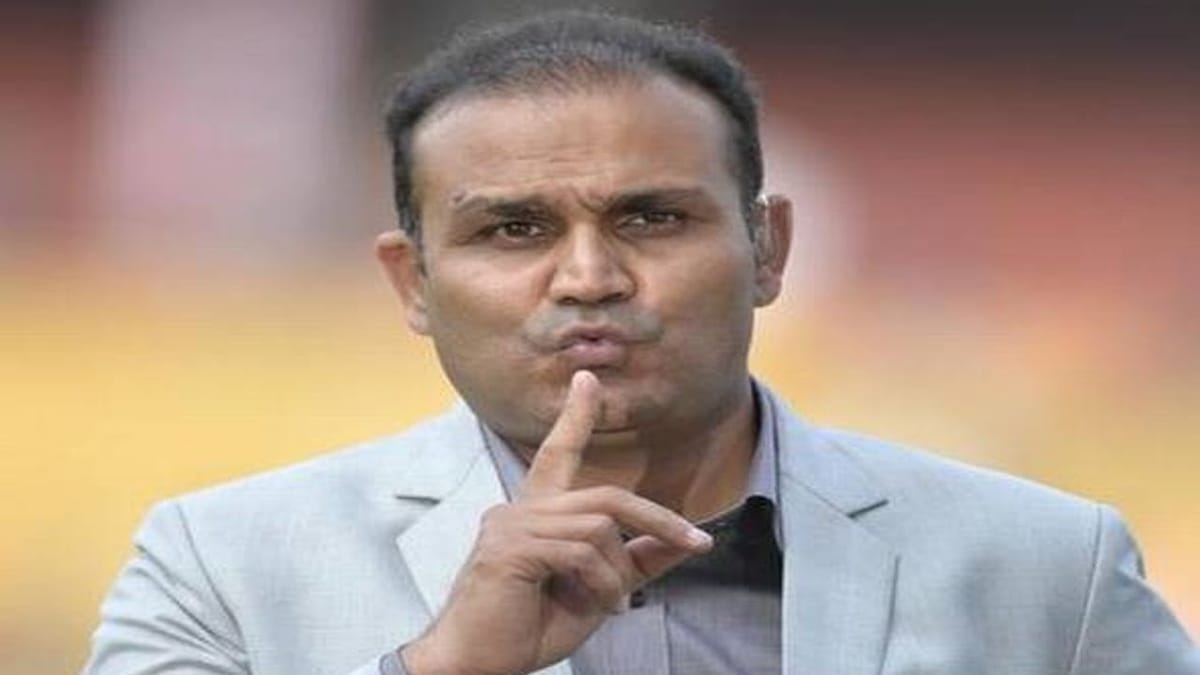 IPL 2021: વિરેન્દ્ર સહેવાગ નો હટકે અંદાજ, ધોનીની ટીમની વાત કરતા પહેલા પત્નિની તસ્વીર અને કિવી ટીમની પૂજા અર્ચના કરી!, જુઓ વિડીયો