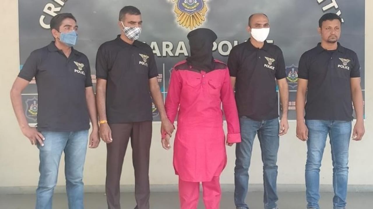 Ahmedabad: બે દિવસ પહેલા ગળુ કપાયેલી લાશ મળવા મામલે ક્રાઈમ બ્રાન્ચે મુખ્ય આરોપીની કરી ધરપકડ, પૂછપરછમાં થયો આવો ખુલાસો