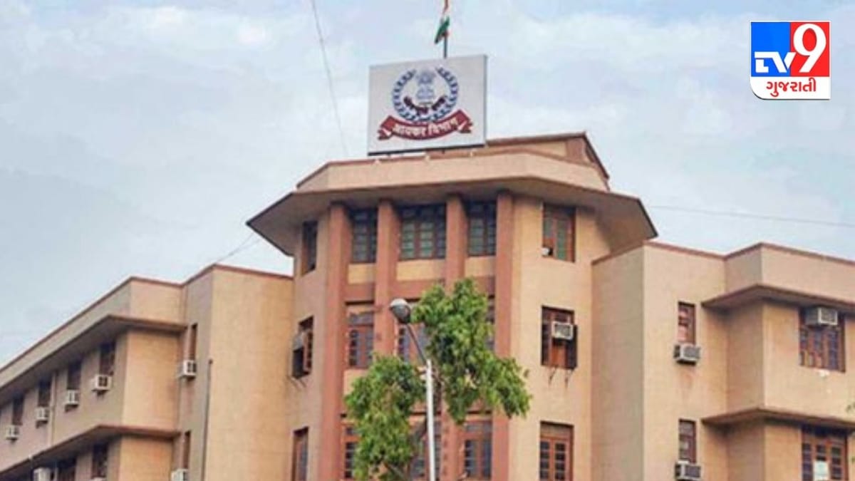 Income Tax Department Recruitment : સરકારી નોકરી માટે બહાર પડી છે વેકેન્સી, આજે એપ્લાય નહિ કરો તો ચુકી જશો તક