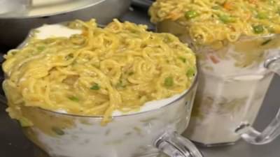 Viral : મેગી મિલ્ક શેક સોશિયલ મીડિયા પર વાયરલ, યુઝર્સ મેગીનો આ નવો પ્રયોગ જોઈને ભડક્યા !