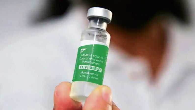 Corona Vaccine: કેન્દ્ર સરકારે કોવિશીલ્ડના બીજા ડોઝને 4 અઠવાડિયા બાદ લગાવવાની મંજુરી આપવી જોઈએ?