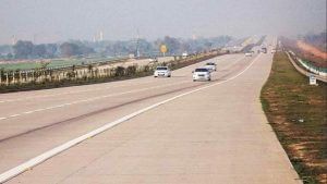 Delhi-Mumbai Expressway: નીતિન ગડકરીએ જણાવ્યુ, દિલ્હી-મુંબઈ એક્સપ્રેસ વેથી દર મહિને થશે આટલી કમાણી