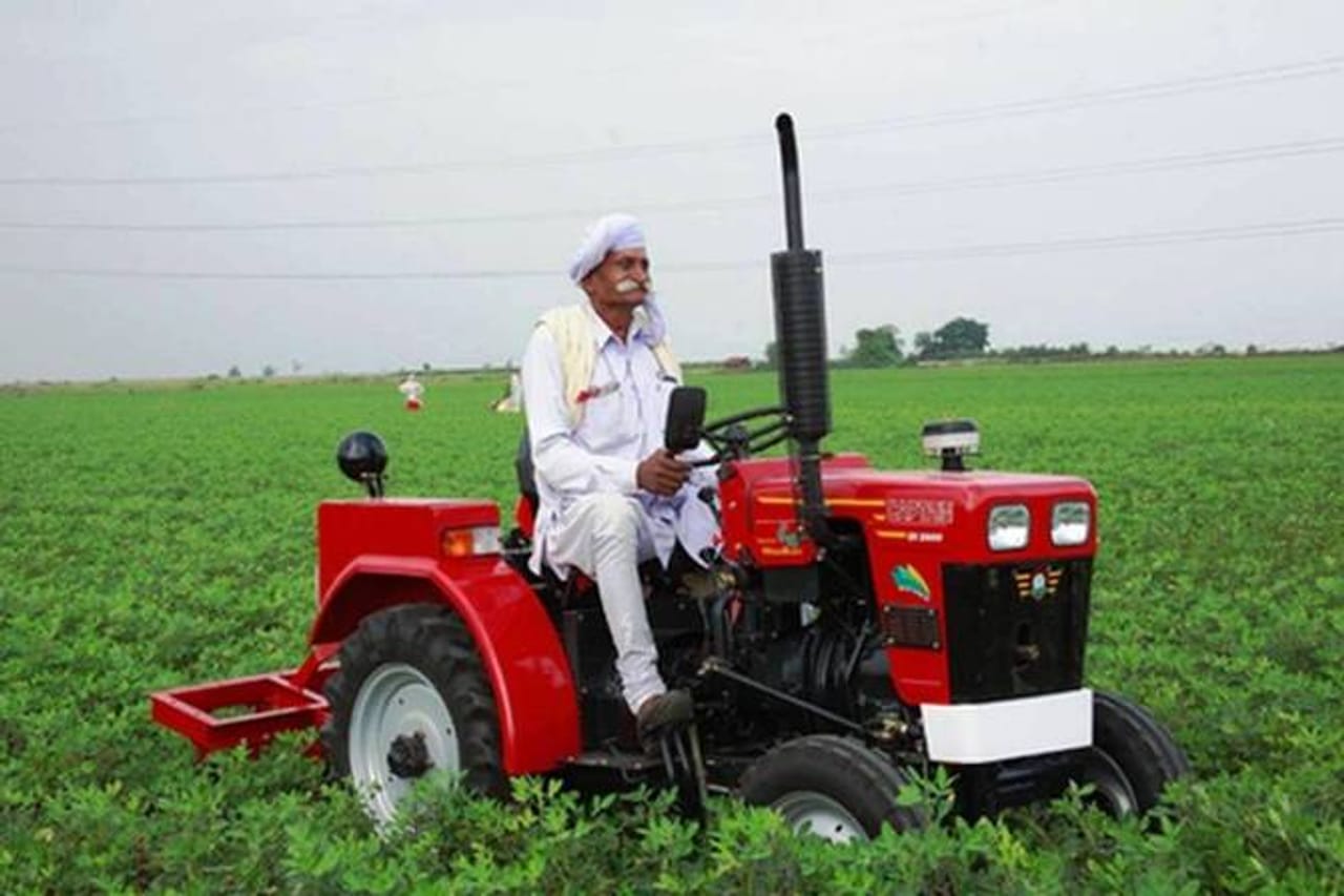 નાના અને સીમાંત ખેડૂતો માટે કામની છે આ એપ, ટ્રેક્ટર અને કૃષિ સાધનો ઘરે બેઠા સરળતાથી ભાડે મળશે