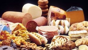 Cholesterol: હાઈ કોલેસ્ટ્રોલ ફૂડ ખાધા પછી જરૂર કરો આ 6 કામ, નહીંતર થઈ શકે છે મોટી સમસ્યાઓ