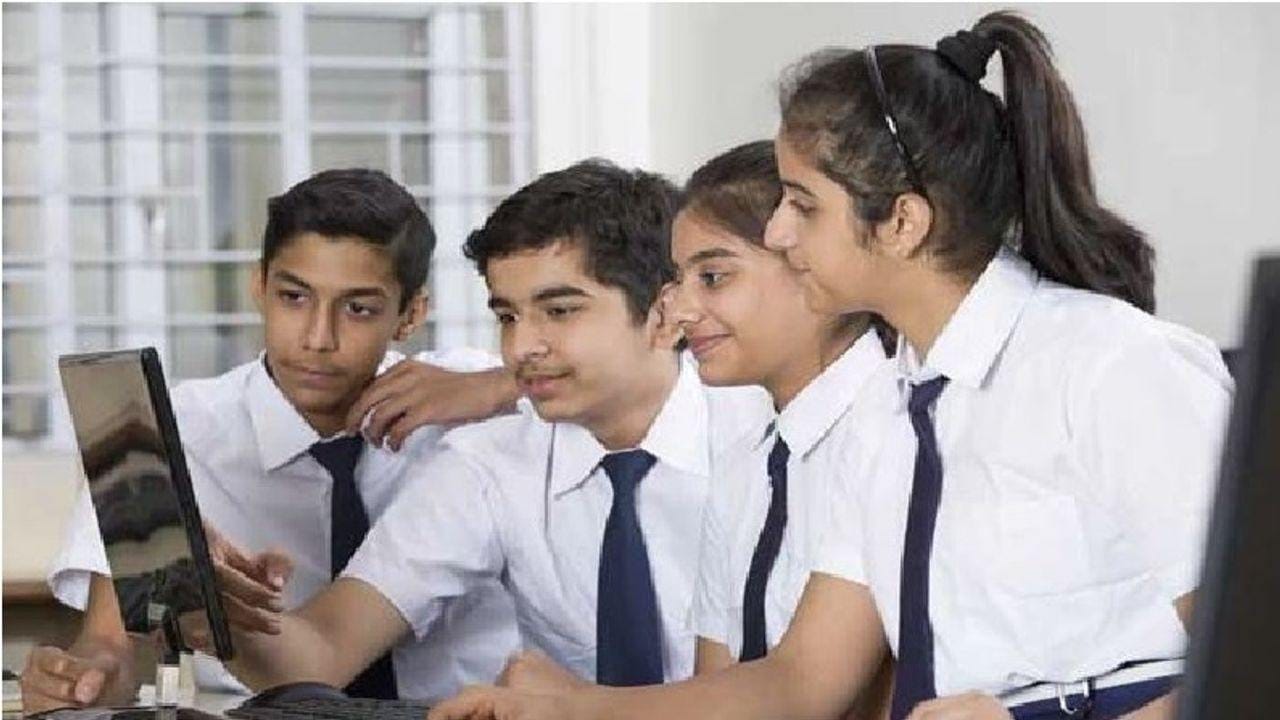 ICSE, ISC Board Exams 2021 : CISCE એ સેમેસ્ટર 1 ની પરીક્ષાઓ માટે ટાઇમ ટેબલ જાહેર કર્યું, આ સરળ સ્ટેપથી ચેક કરો