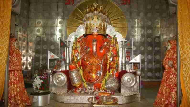 Ganesh-Chaturthi-2021 : જાણો જયપુરના મોતી ડૂંગરી ગણેશજીનો મહિમા, લાડુના પ્રસાદથી પ્રસન્ન થાય છે આ એકદંતા