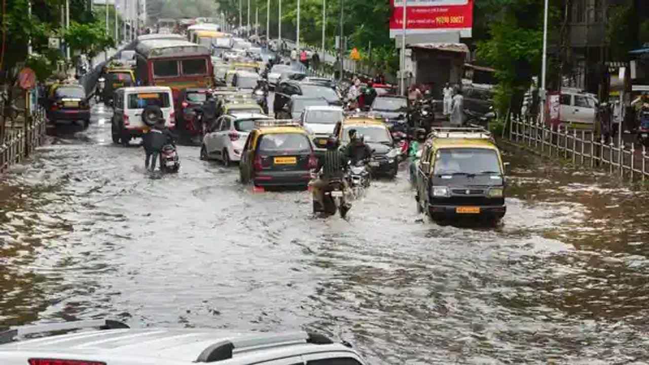Rain Updates : દિલ્હી સહિત મહારાષ્ટ્રના અનેક વિસ્તારોમાં ભારે વરસાદની આગાહી, રાયગઢ, પૂણે સહિત મધ્ય મહારાષ્ટ્રમાં એલર્ટ