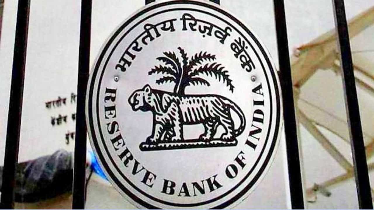 Indian Economy: અર્થતંત્રએ મહામારી સામે લડવાનુ શીખી લીધુ છે, શોર્ટ ટર્મ રોજગાર પેદા કરવા પર મુકવો પડશે ભાર - RBI MPC સભ્ય