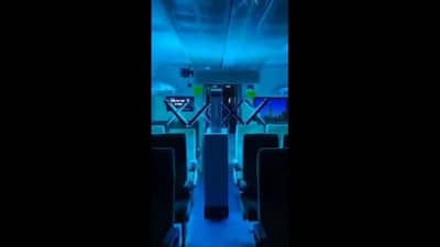 Indian Railways : હવે દરેક યાત્રા પહેલા તમારી ટ્રેનને એક રોબોટ કરશે સેનિટાઇઝ, જુઓ VIDEO