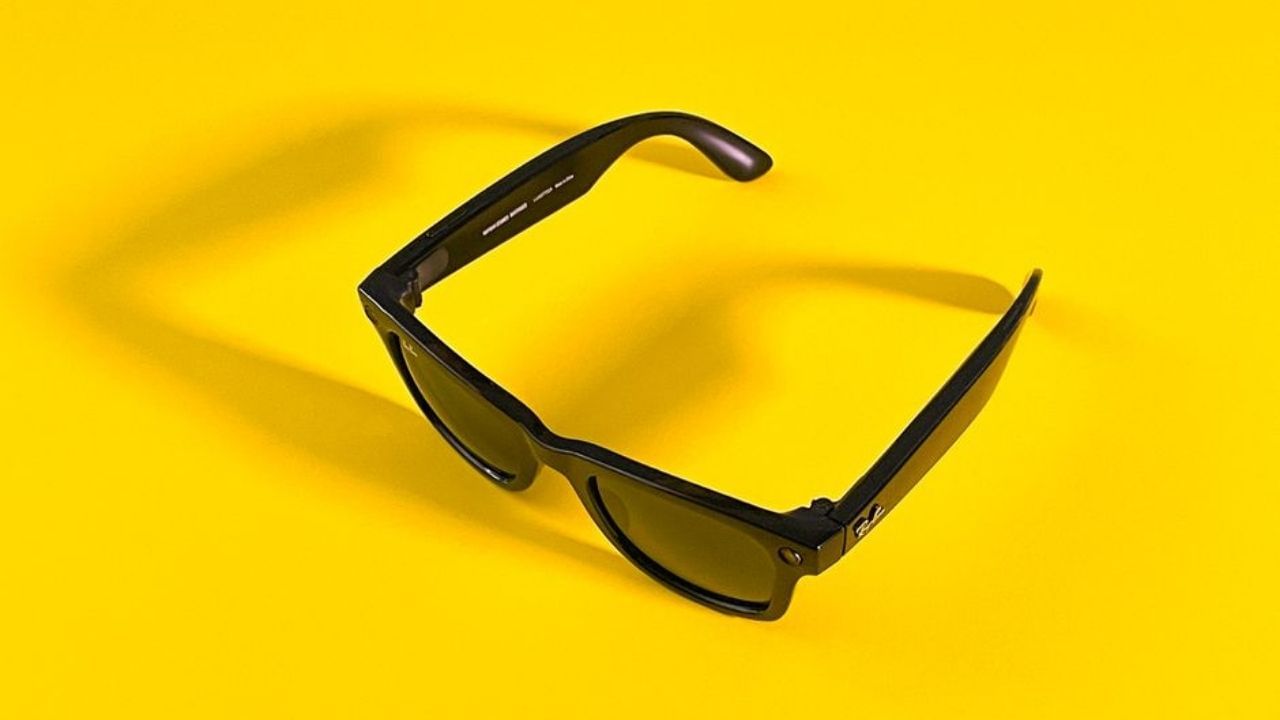 લો બોલો! હવે ચશ્મામાંથી પણ રેકોર્ડ અને શેયર કરી શક્શો ફોટો અને વીડિયો, ફેસબુકે લોન્ચ કર્યા Smart Glasses