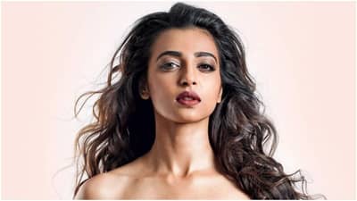Radhika Apte Net Worth : જાણો પોતાની એક્ટિંગથી લોકોનું દિલ જીતી ચૂકેલી રાધિકા આપ્ટેની કમાણી