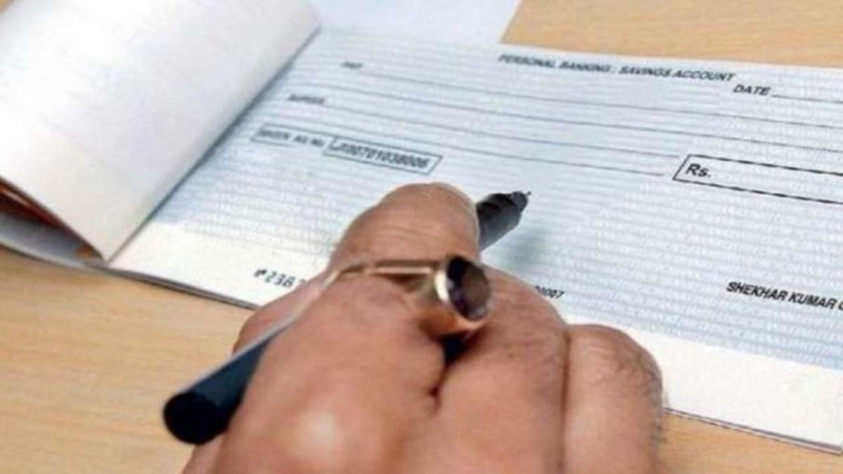 1 ઓક્ટોબરથી આ બેંક ની ચેકબુક બનશે નકામી ! જો તેમાં તમારું ખાતું હોય તો તાત્કાલિક આ પગલું ભરો નહીંતર પડશો મુશ્કેલીમાં