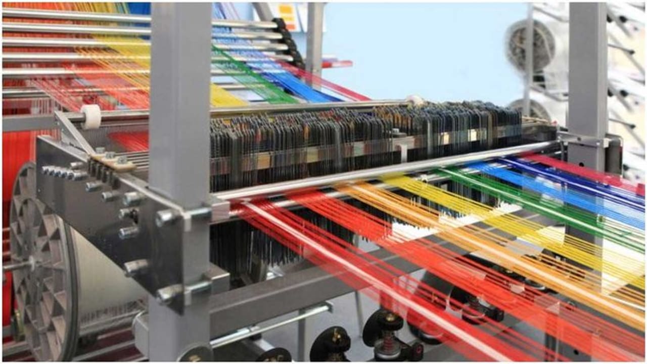 Indian textile sector: અમેરિકાએ ચીનથી કપાસની આયાત પર પ્રતિબંધ લગાડતા ભારતને મોટી તક, કાપડની નિકાસમાં થઇ શકે છે વધારો