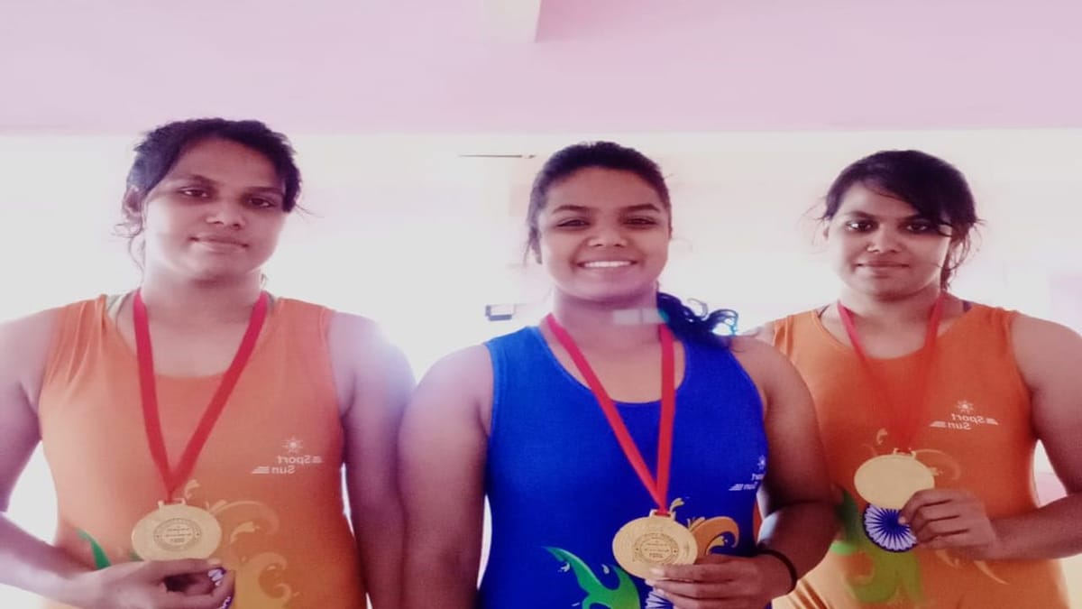 Surat : સુરતની દંગલ ગર્લ્સ, ચાની લારી ચલાવતા પિતાની ત્રણ દીકરીઓએ કુસ્તીમાં કાઠું કાઢ્યું