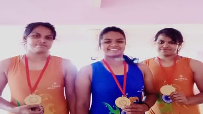 Surat : સુરતની દંગલ ગર્લ્સ, ચાની લારી ચલાવતા પિતાની ત્રણ દીકરીઓએ કુસ્તીમાં કાઠું કાઢ્યું