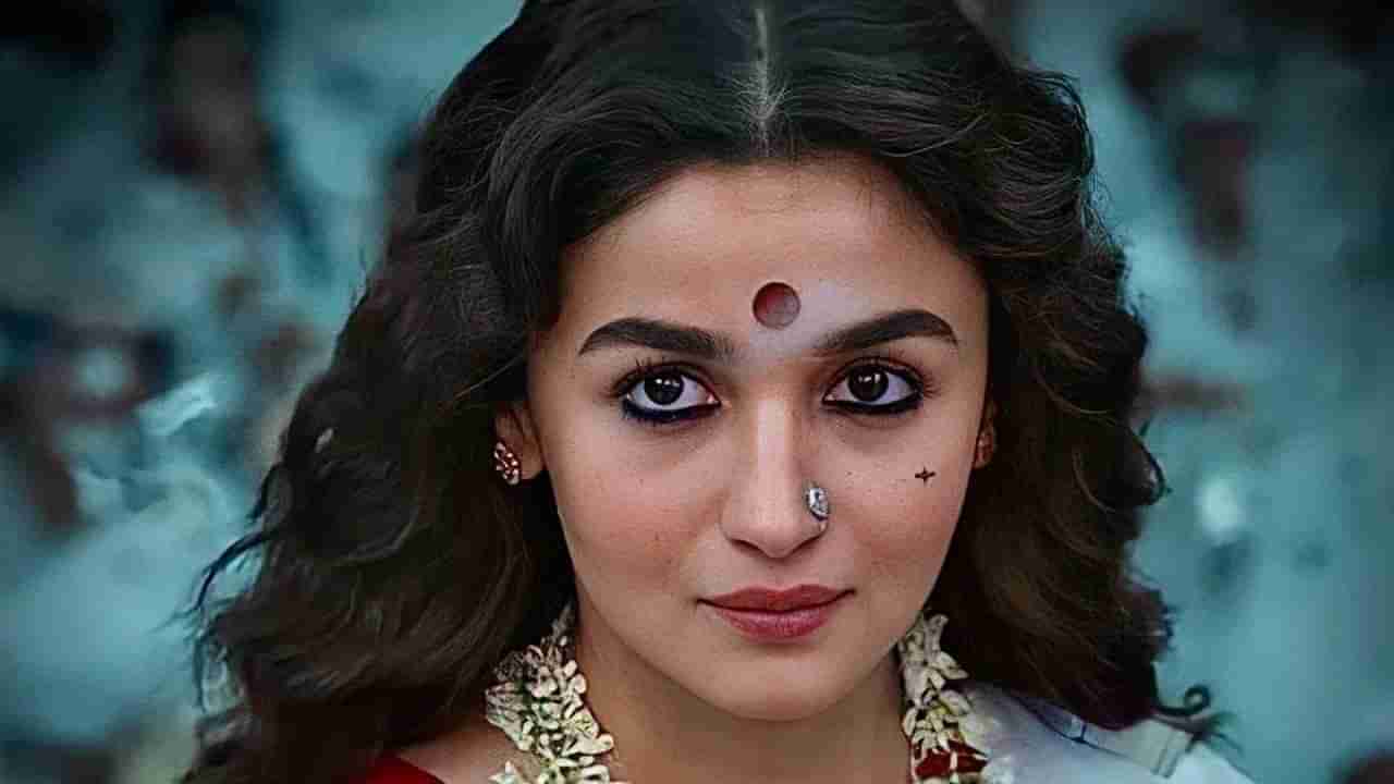 Alia Bhatt અભિનીત ફિલ્મ ગંગુબાઈ કાઠિયાવાડીની રિલીઝ ડેટ જાહેર થઈ, નવા વર્ષમાં ધમાલ મચાવશે ફિલ્મ