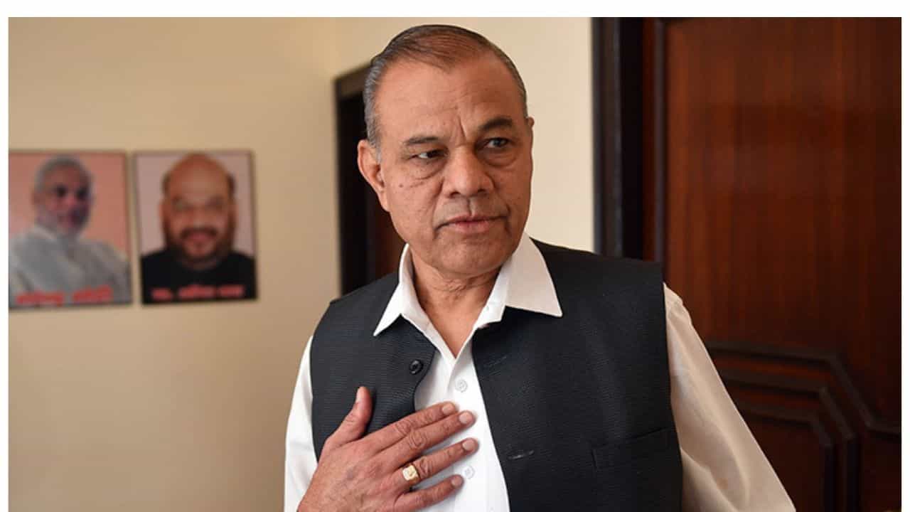 ગુજરાતના પૂર્વ ગૃહ પ્રધાન ગોરધન ઝડફિયાનું નામ પણ સીએમની રેસમાં અગ્રેસર, જાણો તેમની રાજકીય સફર