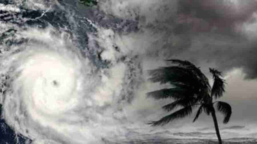 Cyclone Gulab Latest Updates: વાવાઝોડું ગુલાબ ઉત્તર આંધ્રપ્રદેશમાં નબળું પડીને ડિપ ડિપ્રેશનમાં ફેરવાયુ, વાંચો ક્યાં ક્યાં નુકસાન થયું
