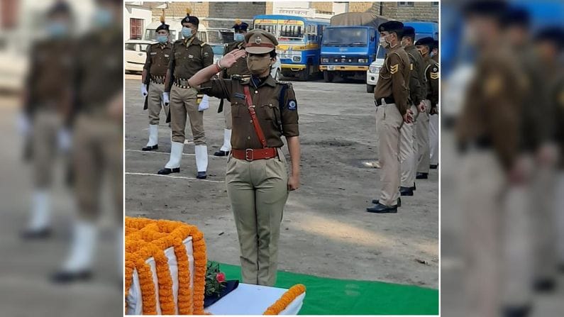 UPSC Success Story: માતાનું અપમાન થતાં આ છોકરીએ અધિકારી બનવાની પકડી જીદ, વગર કોચિંગે બની IPS