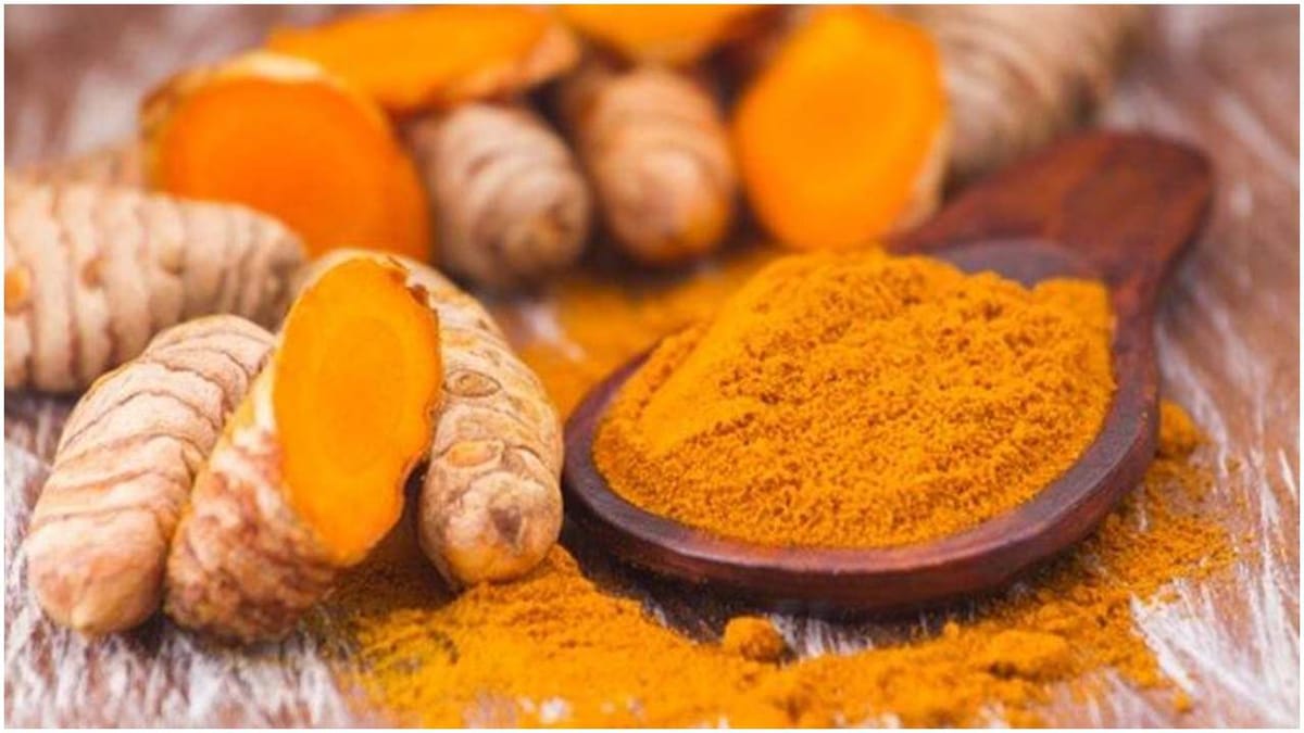 Dark Circles Treatment : આંખ નીચેના ડાર્ક સર્કલથી છુટકારો મેળવવા કરો હળદરનો ઉપયોગ