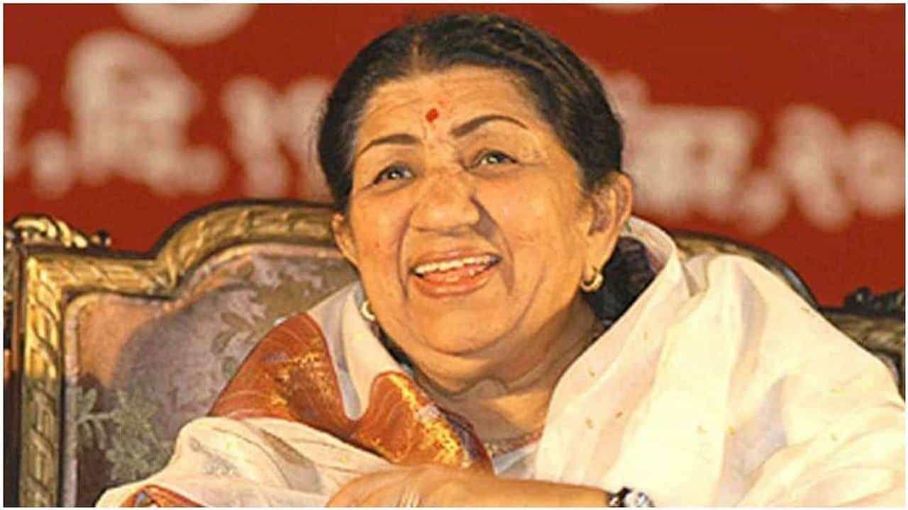Happy Birthday Lata Mangeshkar : લગ જા ગલે થી અઝીબ દાસ્તાન હૈ યે સુધી લતા મંગેશકરના સદાબહાર ગીતો સાંભળો