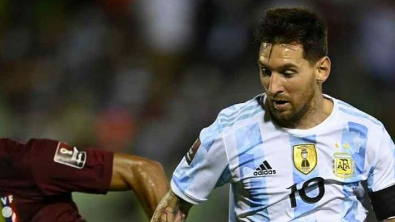 Lionel Messi: આર્જેન્ટિનાને હેટ્રિકથી જીતાડ્યા બાદ લિયોનેલ મેસ્સી ભાવુક થયો, કારણ તમને પણ ભાવુક કરી દેશે