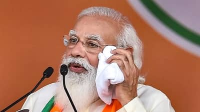 BJP: પહેલા બહુમતિ અને પછી જ્ઞાતિવાદી રાજકારણ બન્યુ ભાજપની મજબુરી, ચૂંટણી પહેલા જાણો કયા રાજ્યનાં CM બદલાઈ શકે છે