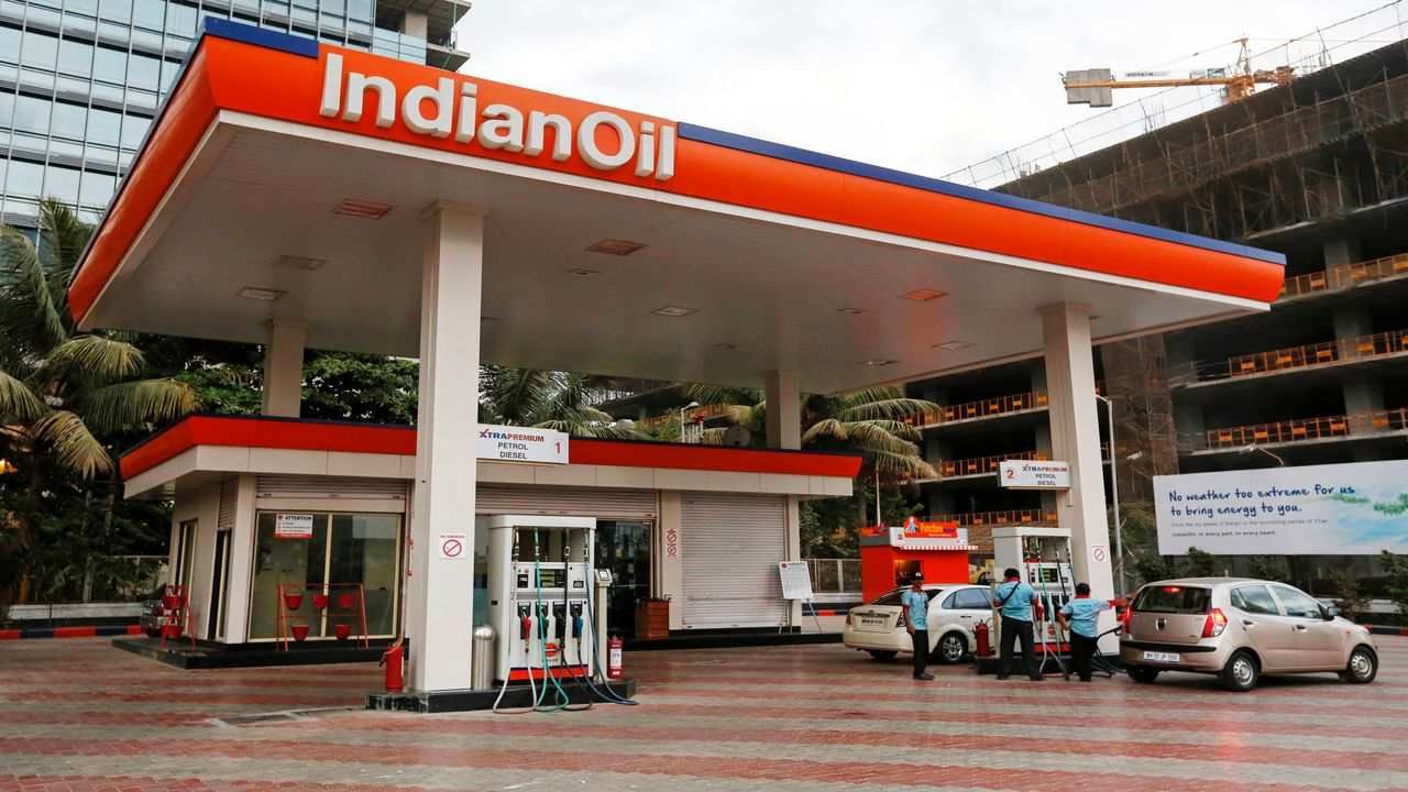 Petrol Diesel Price Today : સરકારી ઓઇલ કંપનીઓએ પેટ્રોલ - ડીઝલના નવા ભાવ જાહેર કર્યા, જાણો તમારા શહેરમાં શું છે આજના લેટેસ્ટ રેટ