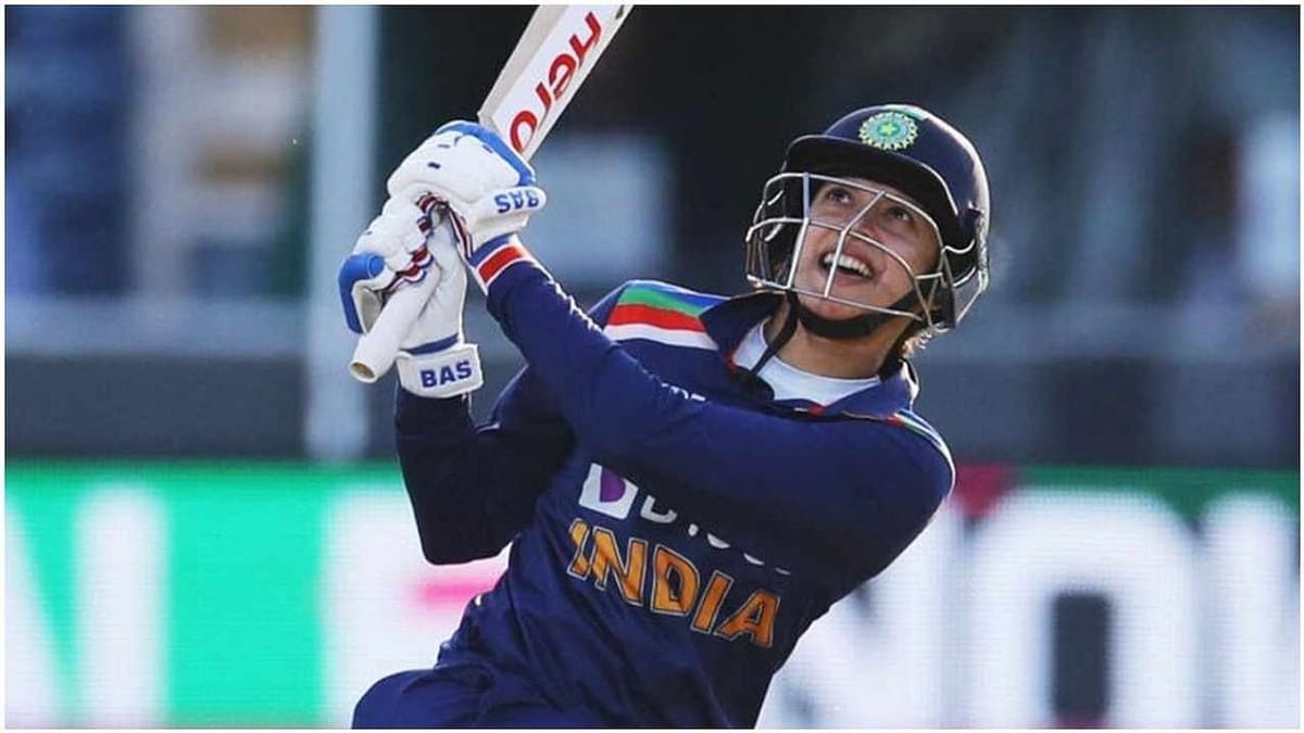 AUS vs IND: સ્મૃતિ મંધાનાએ અડધી સદી ફટકારી, ભારતે ઓસ્ટ્રેલિયાને 275 રનનો લક્ષ્યાંક આપ્યો