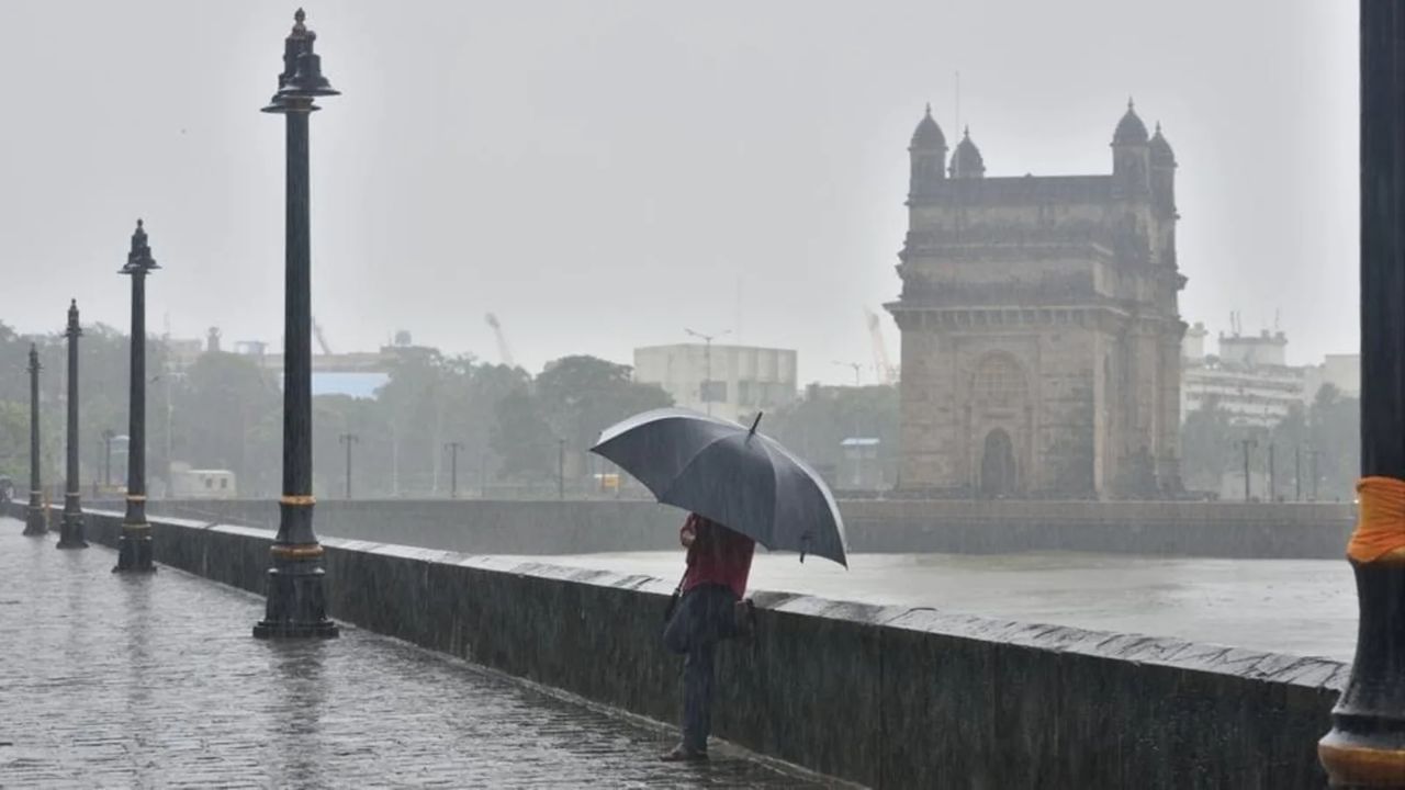 Maharashtra Rain : મુંબઈમાં ભારે વરસાદની આગાહી, કોંકણ સહિત પશ્ચિમ મહારાષ્ટ્ર માટે જાહેર કરાયુ ઓરેન્જ એલર્ટ