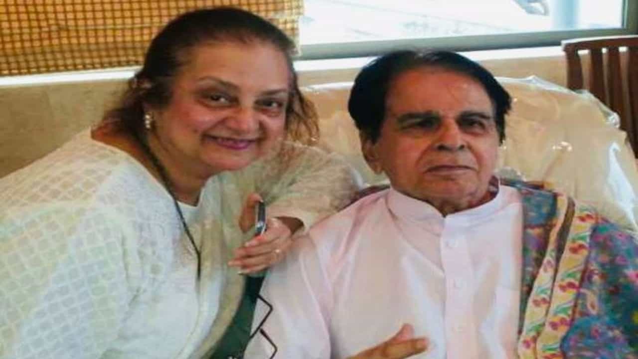 Saira Banu Admitted : દિલીપ કુમારના પત્ની સાયરા બાનુની તબિયત લથડી, મુંબઈની હિન્દુજા હોસ્પિટલમાં દાખલ