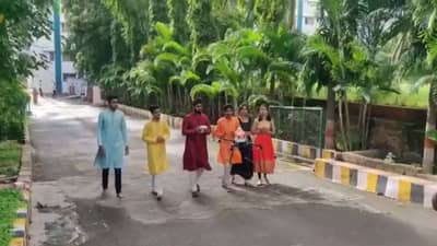 એન્જિનિયરિંગના વિદ્યાર્થીઓએ કરાવી ગણપતિ દાદાની ગજબ એન્ટ્રી, Video જોઈને તમે પણ બોલશો ગણપતિ બાપ્પા મોરિયા