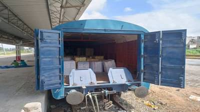 Surat : દુર્ગાપૂજા પર રેલવેનો મળ્યો કાપડ વેપારનો મોટો ઓર્ડર, 10 ટ્રેન બંગાળ તરફ રવાના કરાશે